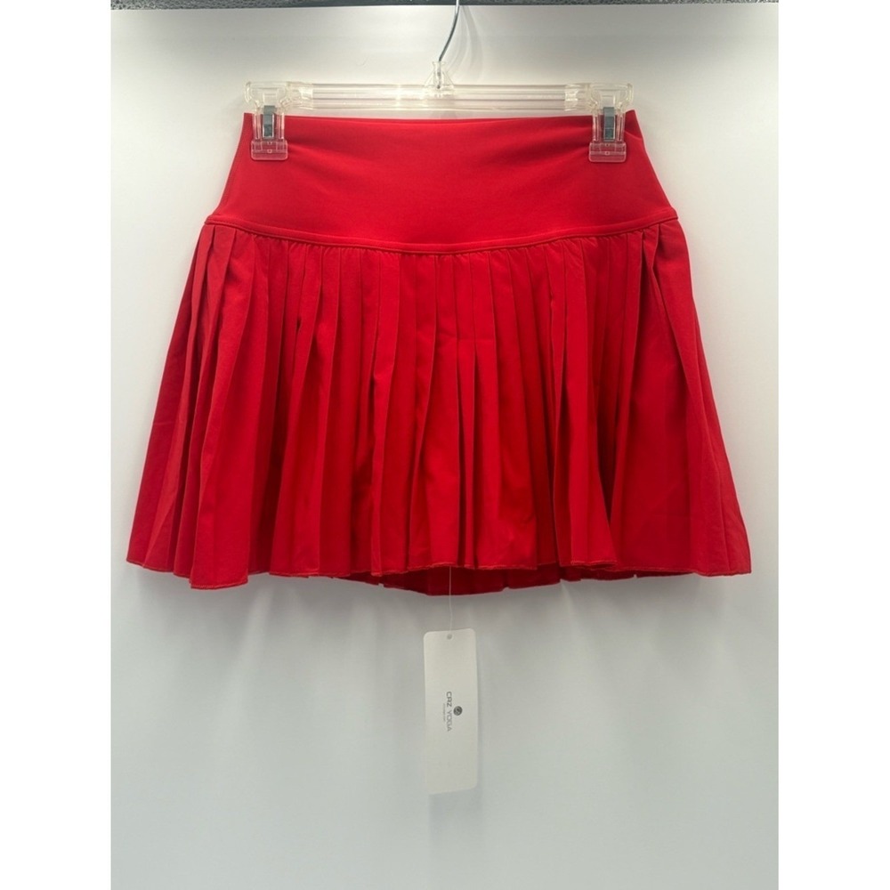 CRZ Yoga Feathery-Fit Pleated Tennis Skort Red High Rise M 8/10 NWT - Picture 3 of 6